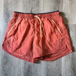 Nike Stride 5” Water Repellent 2 in 1 Running Shorts Mens Large Light Wild Mango